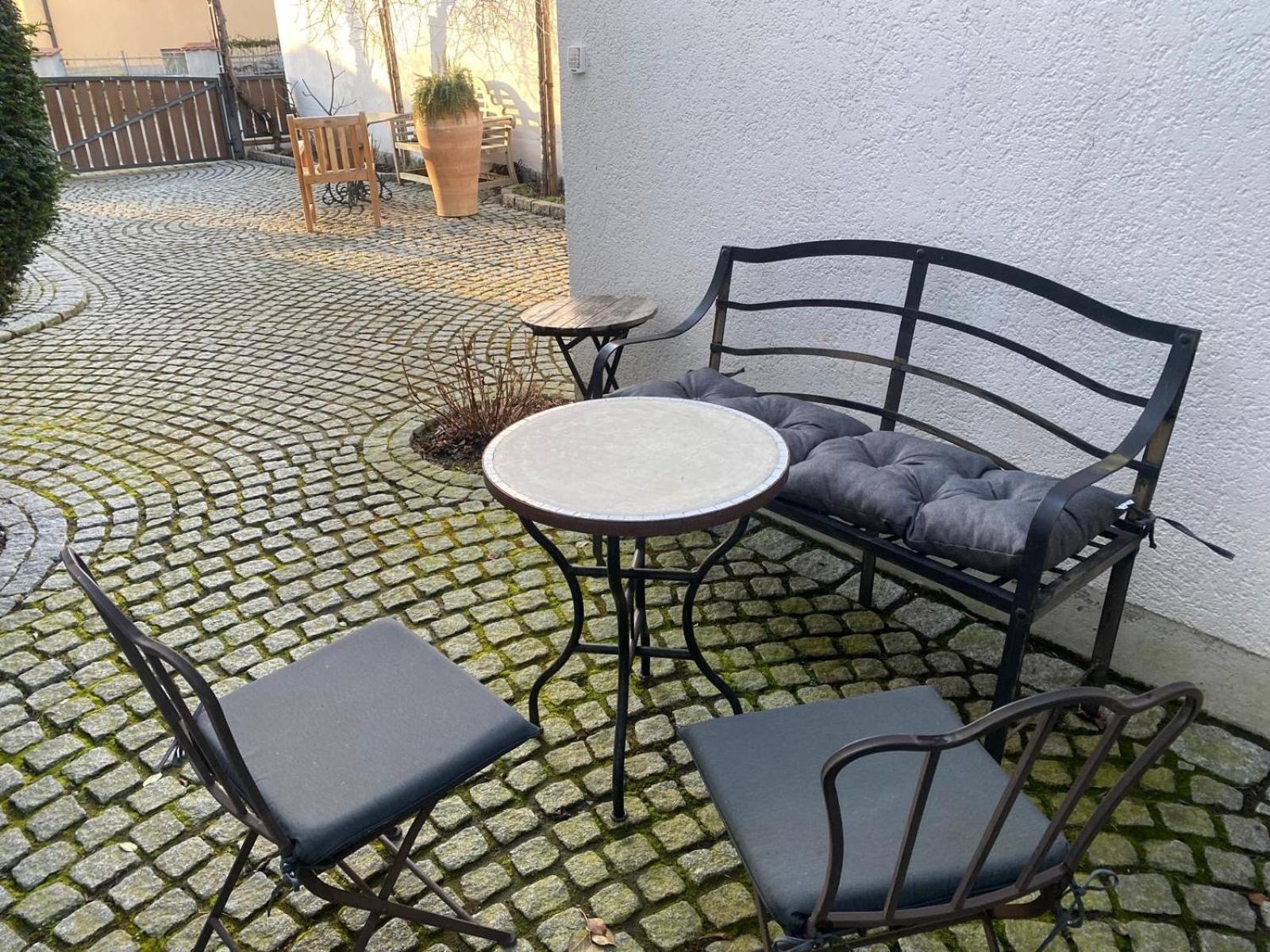 Bienenstube Apartment Venningen Ngoại thất bức ảnh